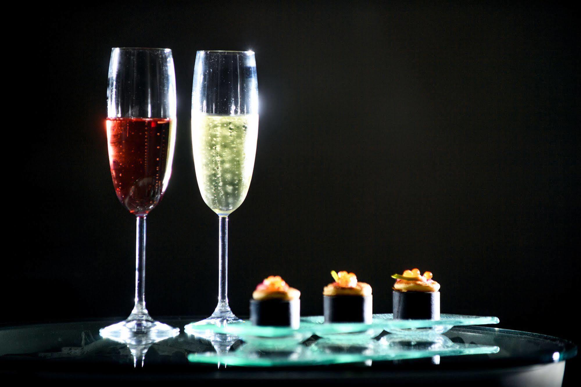 Mitsis Selection Alila Hotel Faliraki Bagian luar foto Champagne and sushi